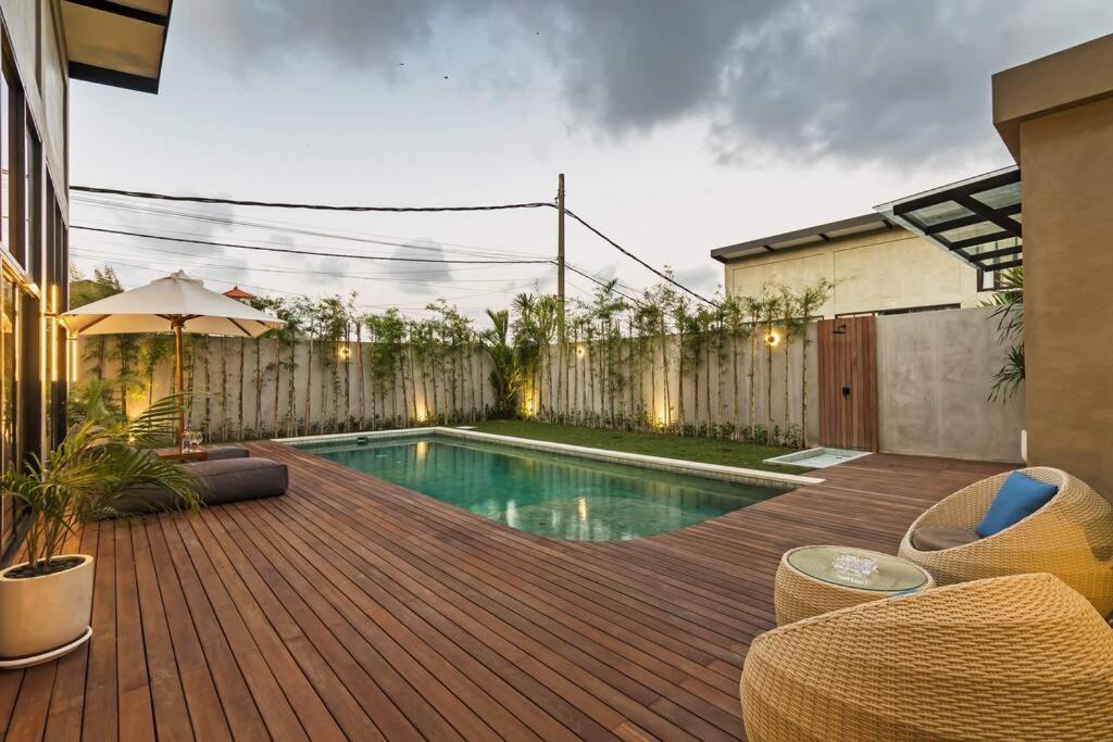 Manresa Villa Bali 4 Canggu Dış mekan fotoğraf