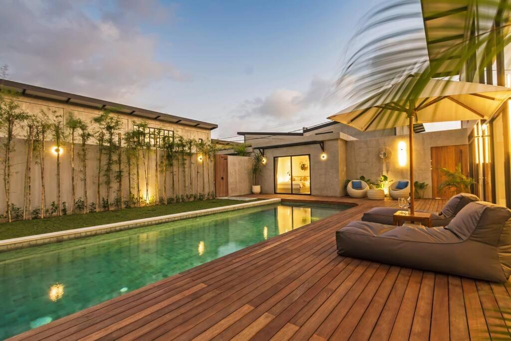 Manresa Villa Bali 4 Canggu Dış mekan fotoğraf