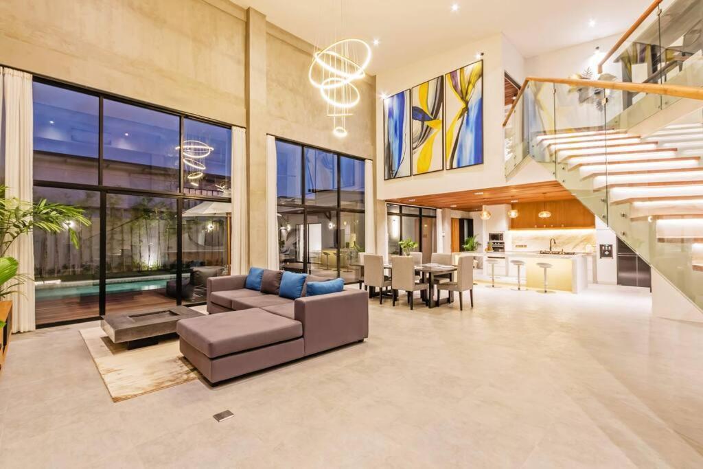 Manresa Villa Bali 4 Canggu Dış mekan fotoğraf